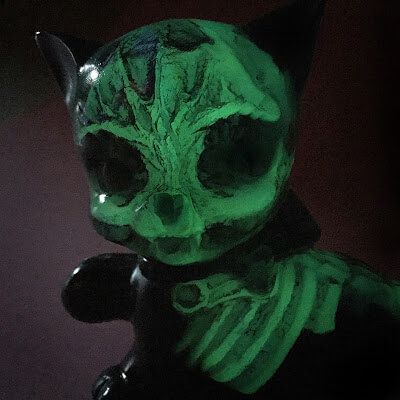 Kitten GID Dark Plum by scott wilkowski closeup