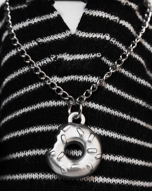 J Dilla figure – DONUTS VERSION Rappcats chain