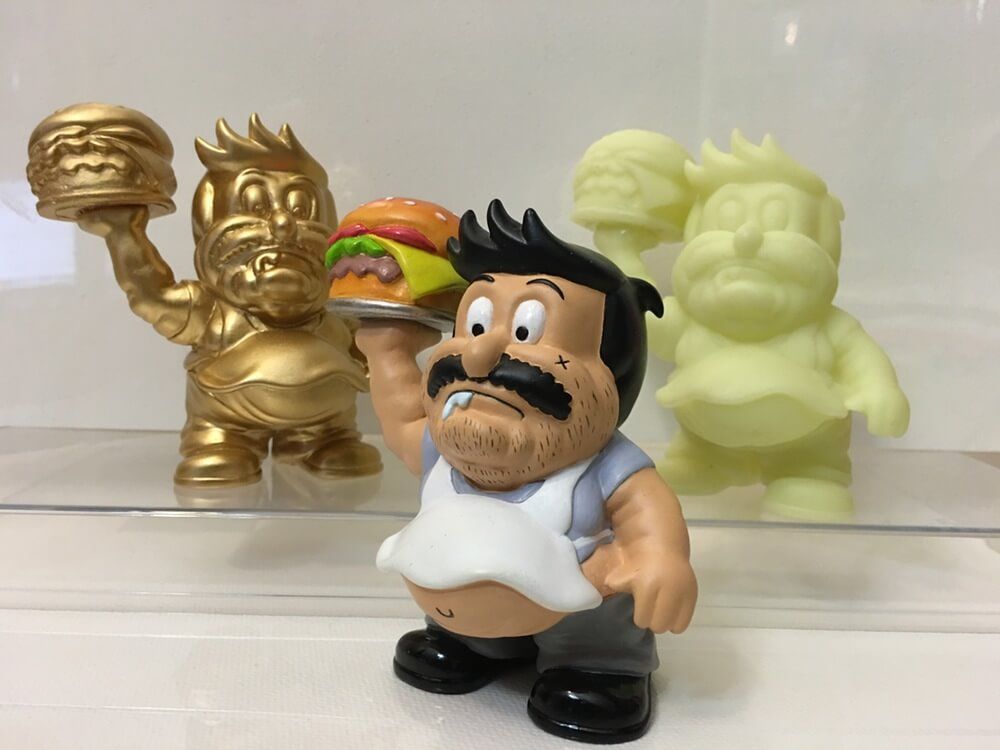 Slob’s Burgers by Butch-O-Vision Pre-order side view