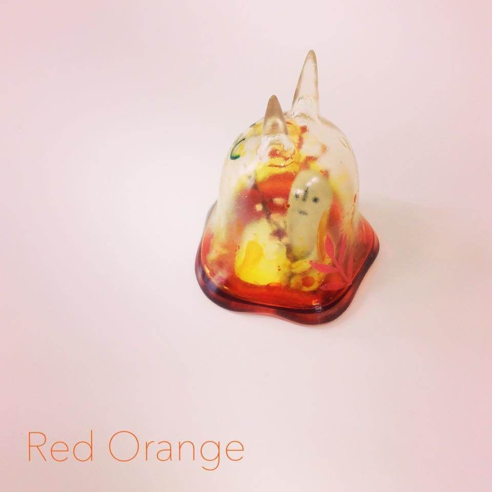Moo Chuck By KKAMoxo x Toinz Chuck red orange