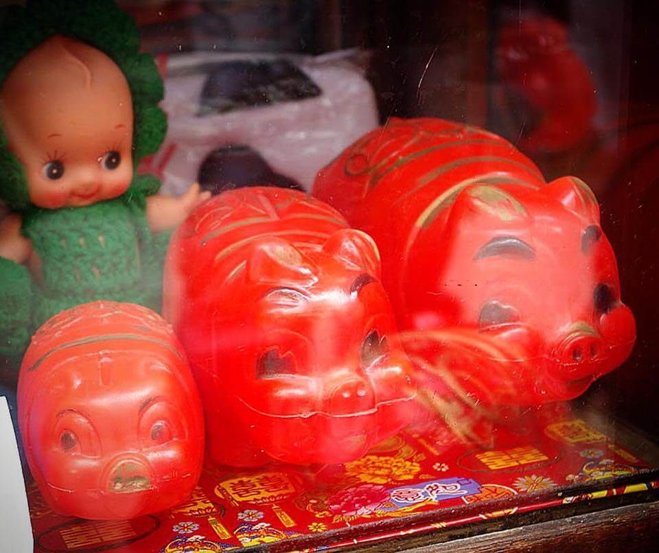 Original Piggy Bank (photo via Awesome Toy)