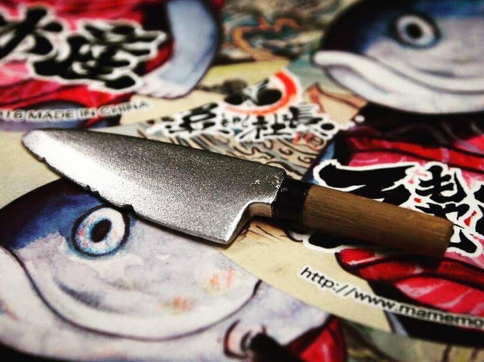 MAGURO by Mame Moyashi sashimi knife