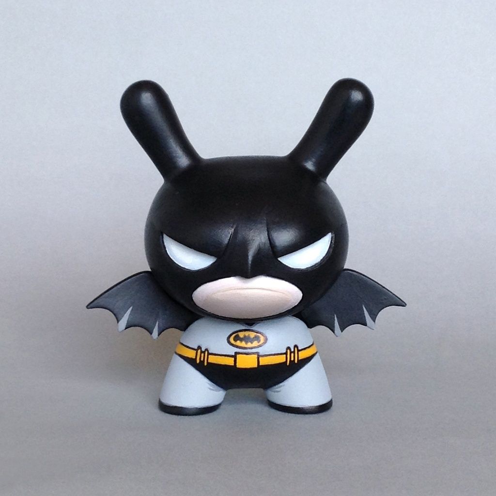 BATMAN Dunny Custom by FLUKE front 2016