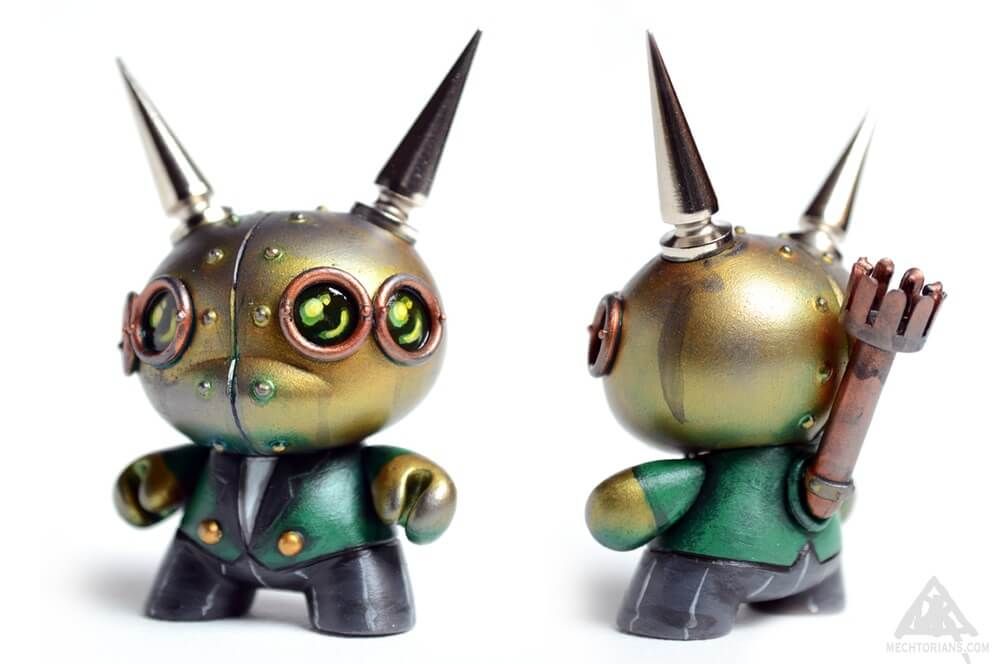 Customised Mechtorian Dunny 2016 kidrobot DOktor A mechtorian spikes