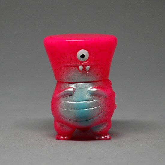 UGLYDOLL MINI MONSTERS POWER PINK WEDGEHEAD - DAVID HORVATH