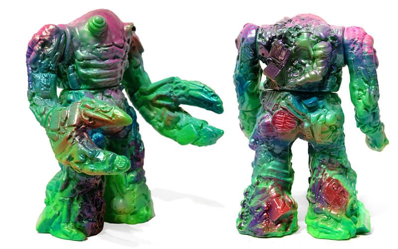 Daigomi by GUUMON / Michael Devera One-off custom Sofubi Vinyl $315 (AUD)