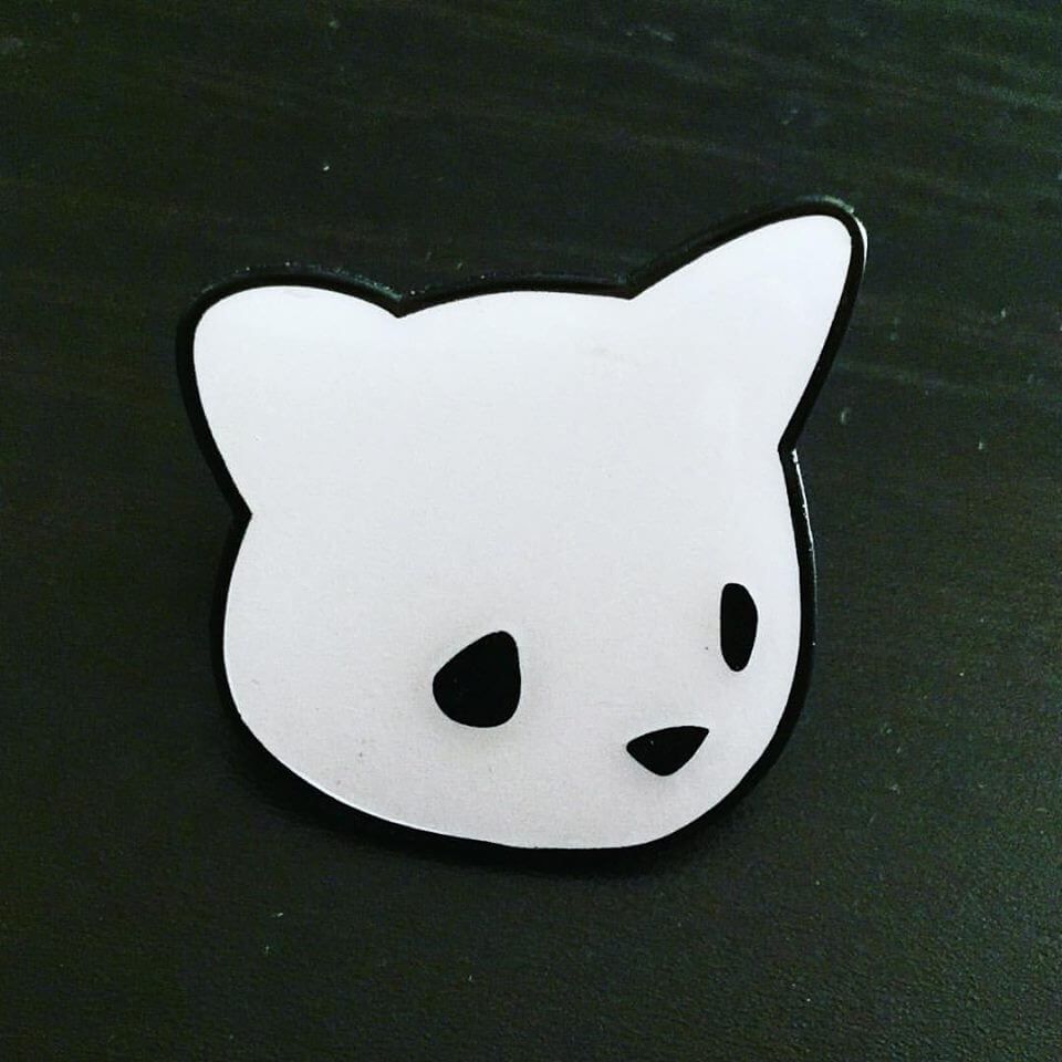 LUKE CHUEH 2016 SDCC DEBUT Bear Head Pin Munky King Toys booth for only $10