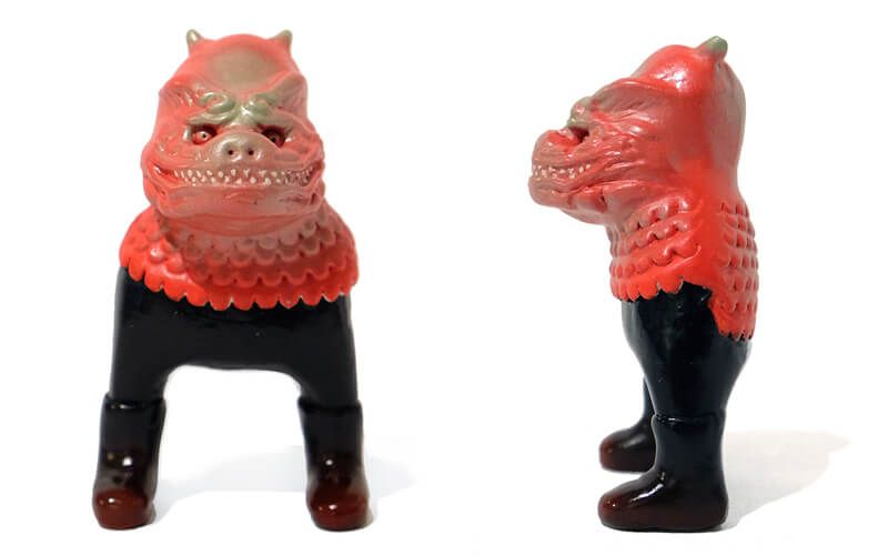 The Guardsman 1. by Double Parlour One-off resin sculpt / acrylic / varnish $105 (AUD)