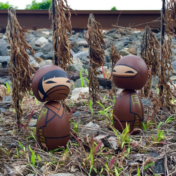 7e-ninja-kokeshi-doll-shinobi-tree-frog-colorway-2