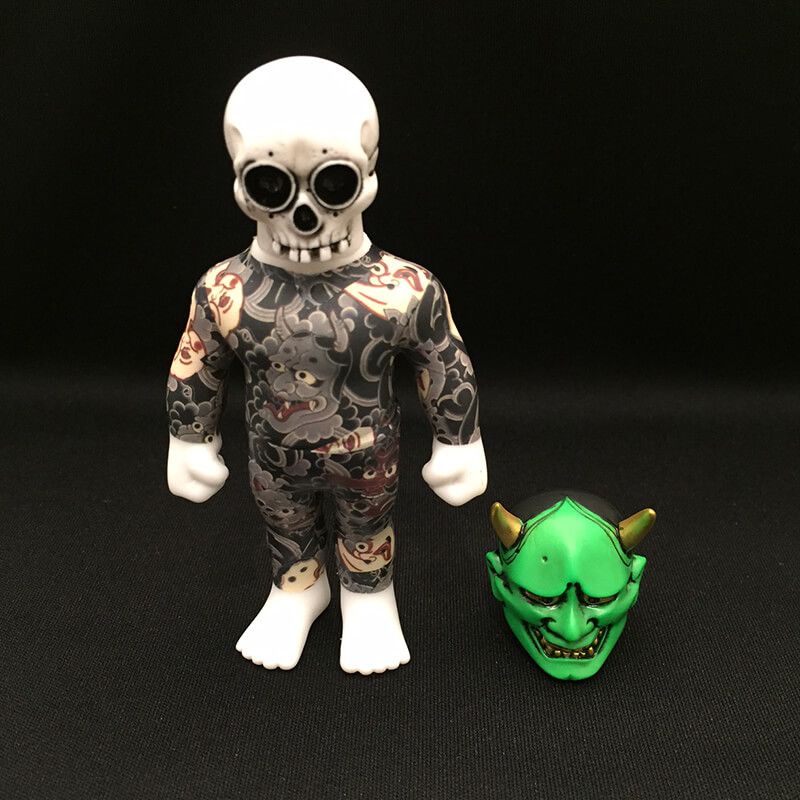 hannya-mask-irezumi-dokuro-man-green-mask-sofubi-by-three-tides-tattoo-unmasked