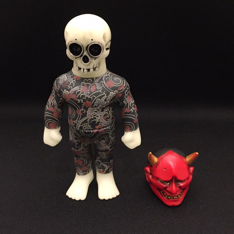 hannya-mask-irezumi-dokuro-man-sofuboi-red-mask-by-three-tides-tattoo-unmasked