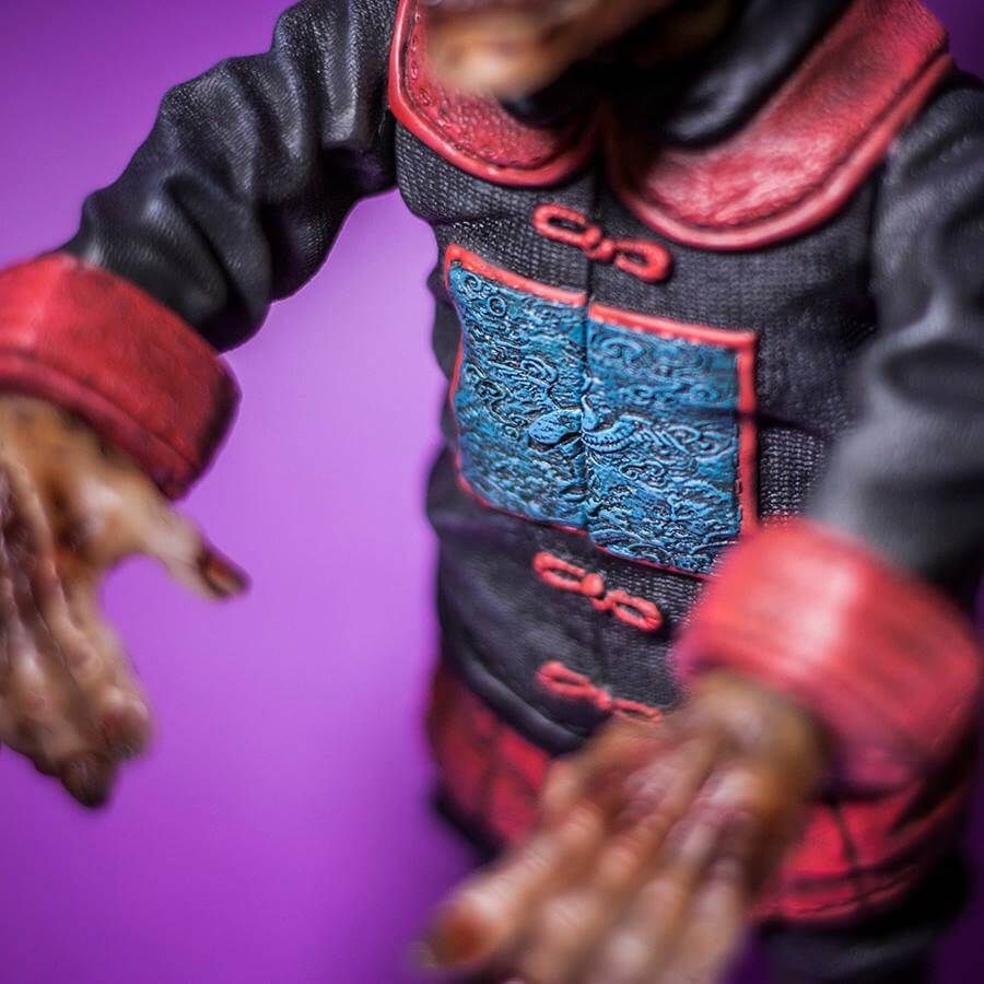 jiangshi-acolyte-by-daniel-yu-x-unbox-industries-chest