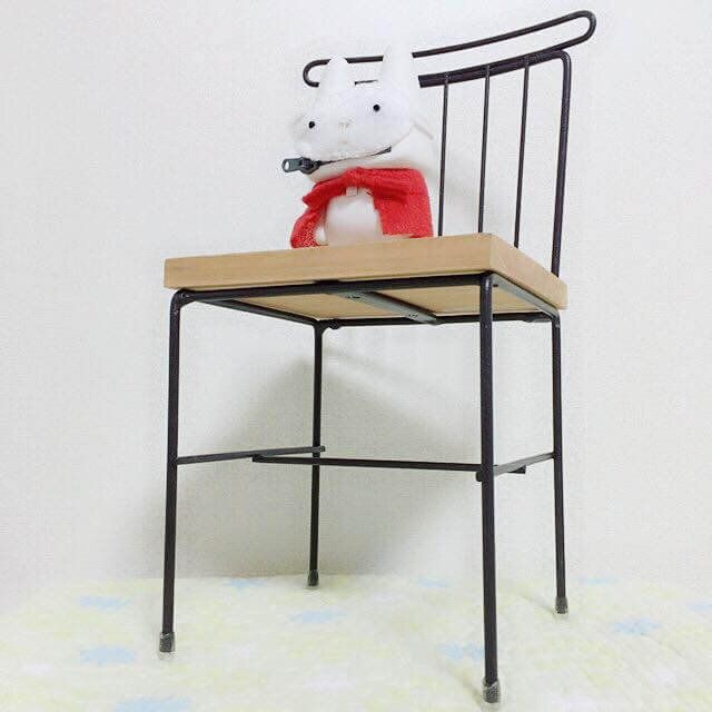 Rabbit Man Zipper Rabbit By Eloise Kim resin toy