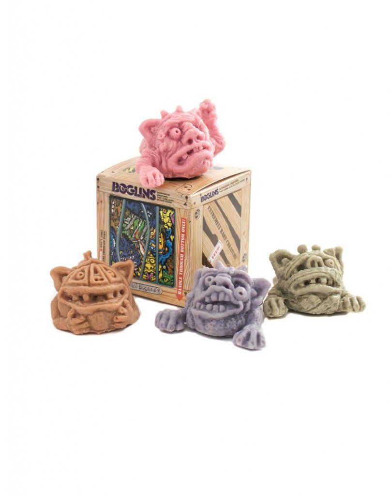 boglin-blindbox-mini-series-clutter-exclusive-seven-towns