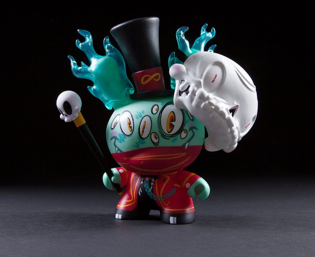 brandt-peters-lord-strange-8inch-kidrobot-gid-dunny-2016