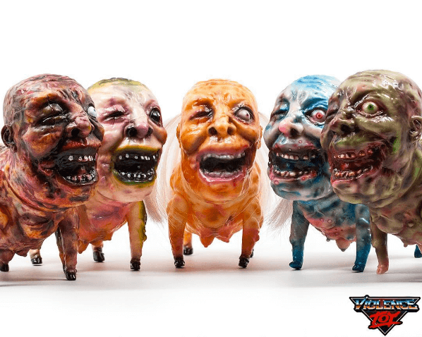 pig-pig-man-by-kaiju-tan-x-violence-toy-front