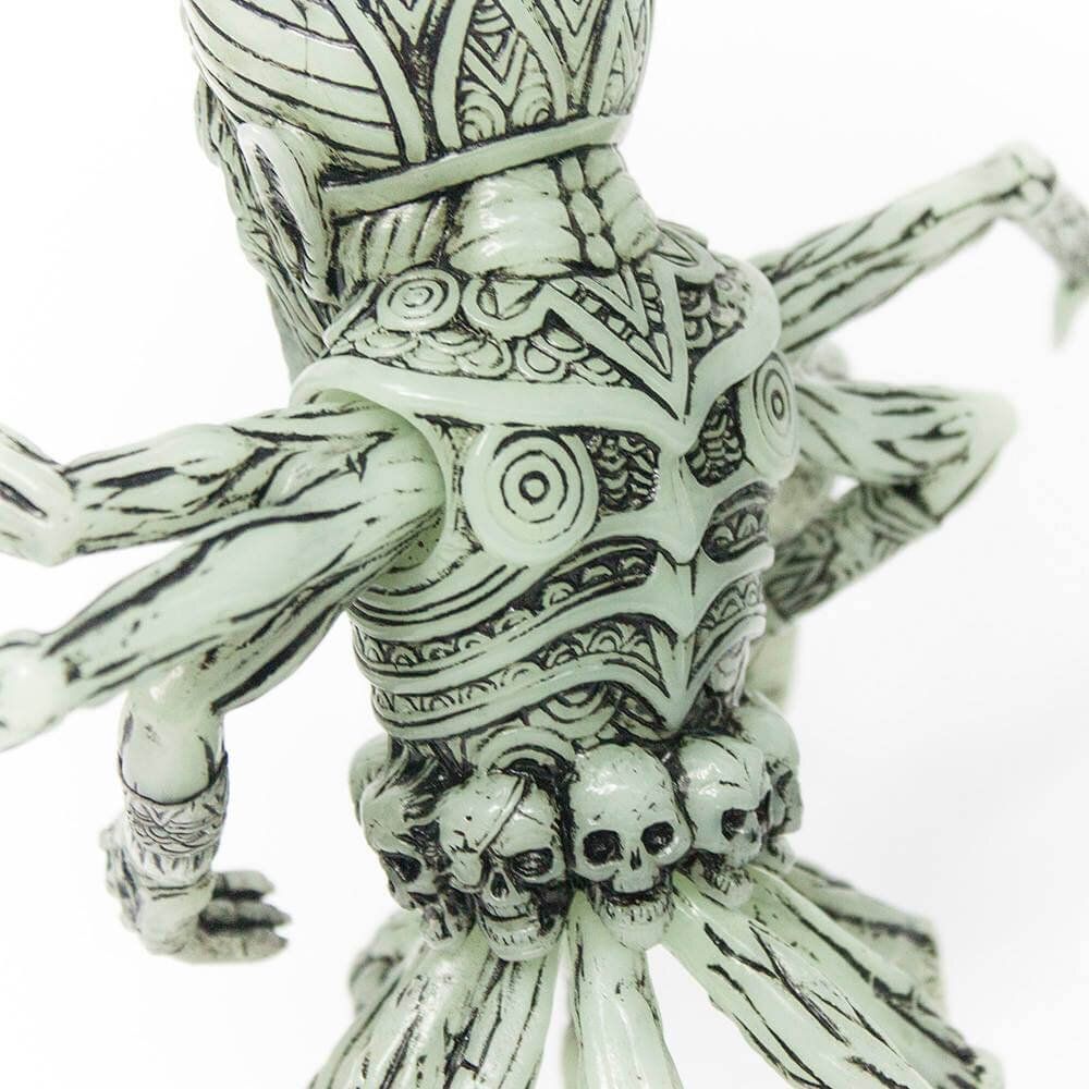 sextopigon-by-skinner-and-sculpted-by-david-arshawsky-gid-edition-x-unbox-industries-dcon-2016-designercon-2-back