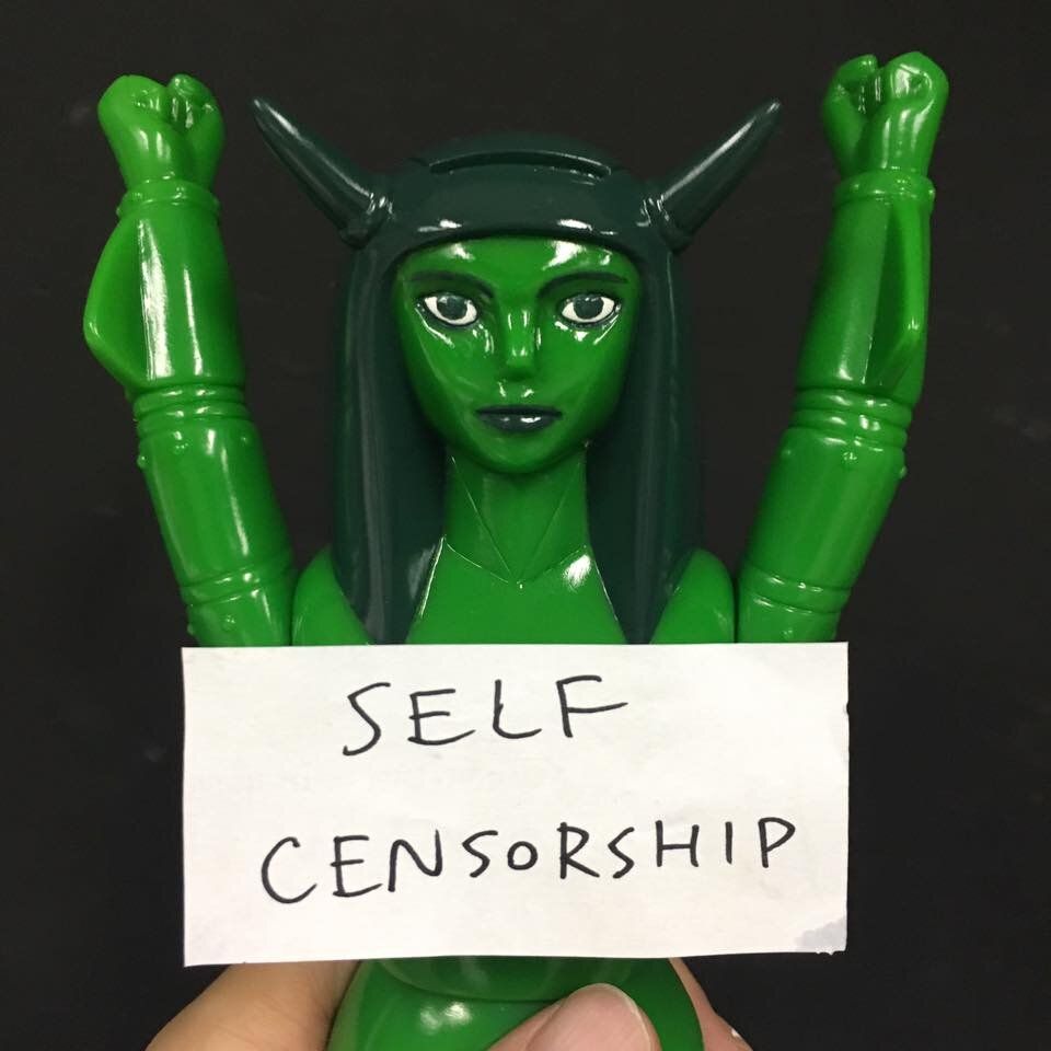 she-rock%22-by-awesome-toy-b