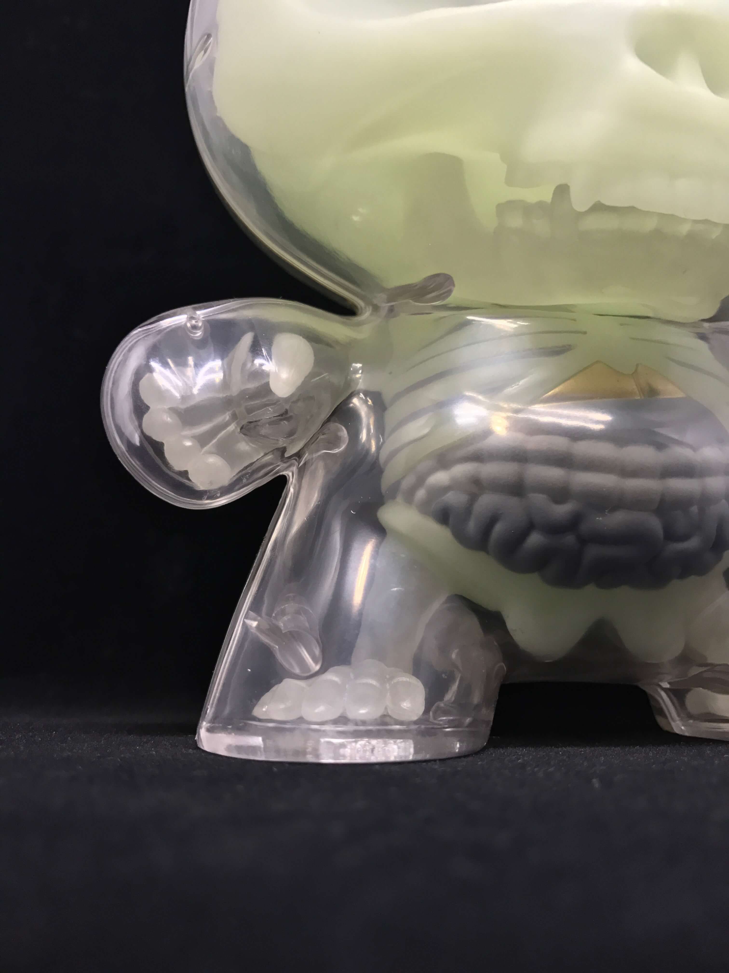 visible-dunny-gid-kidrobot-sculpt