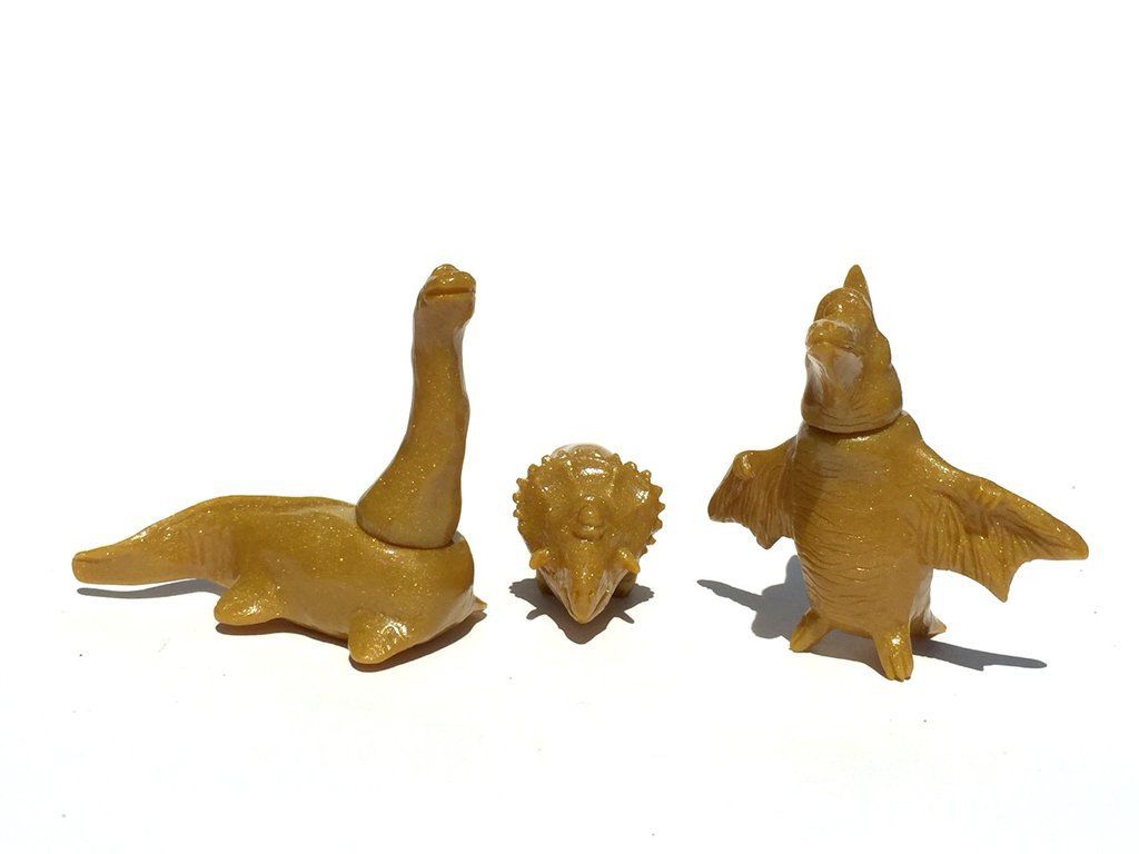 Rampage Toys Rainy Day Revenge Kesagake & Gold Sparkle