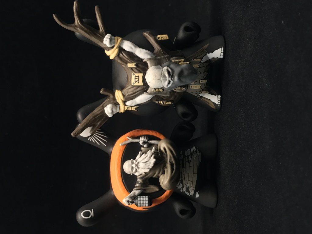 jpk-arcane-divination-kidrobot-dunny-2