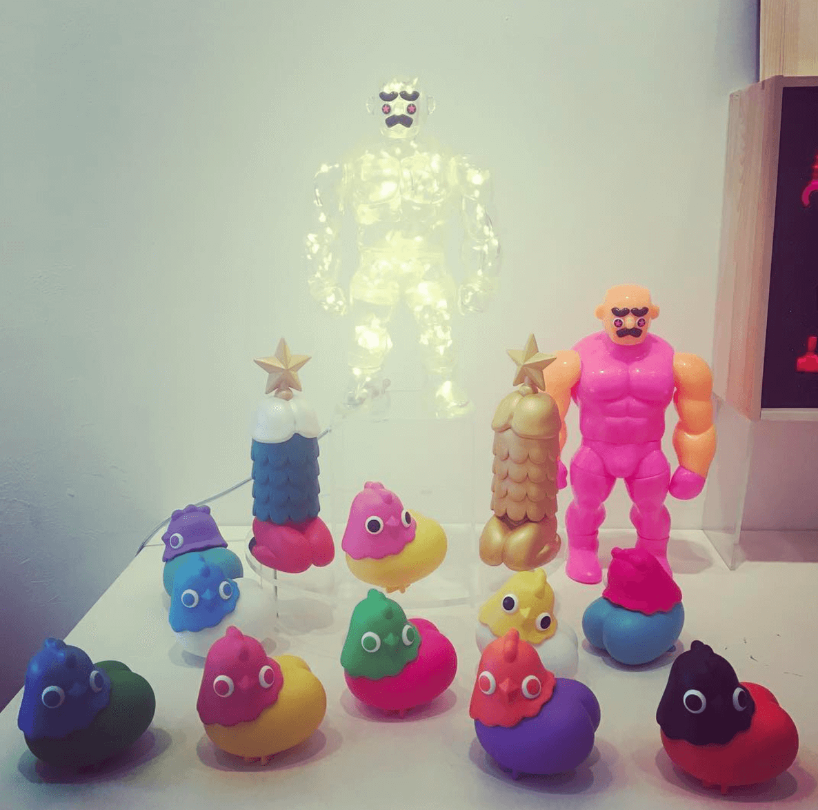 Weird Awesome Toys - The Toy Chronicle Weird Awesome Toys - The Toy Chronicle