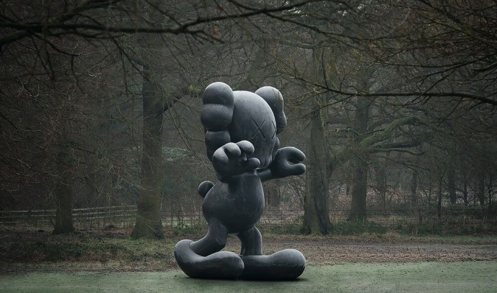 kaws_frieze-sculpture-final-days