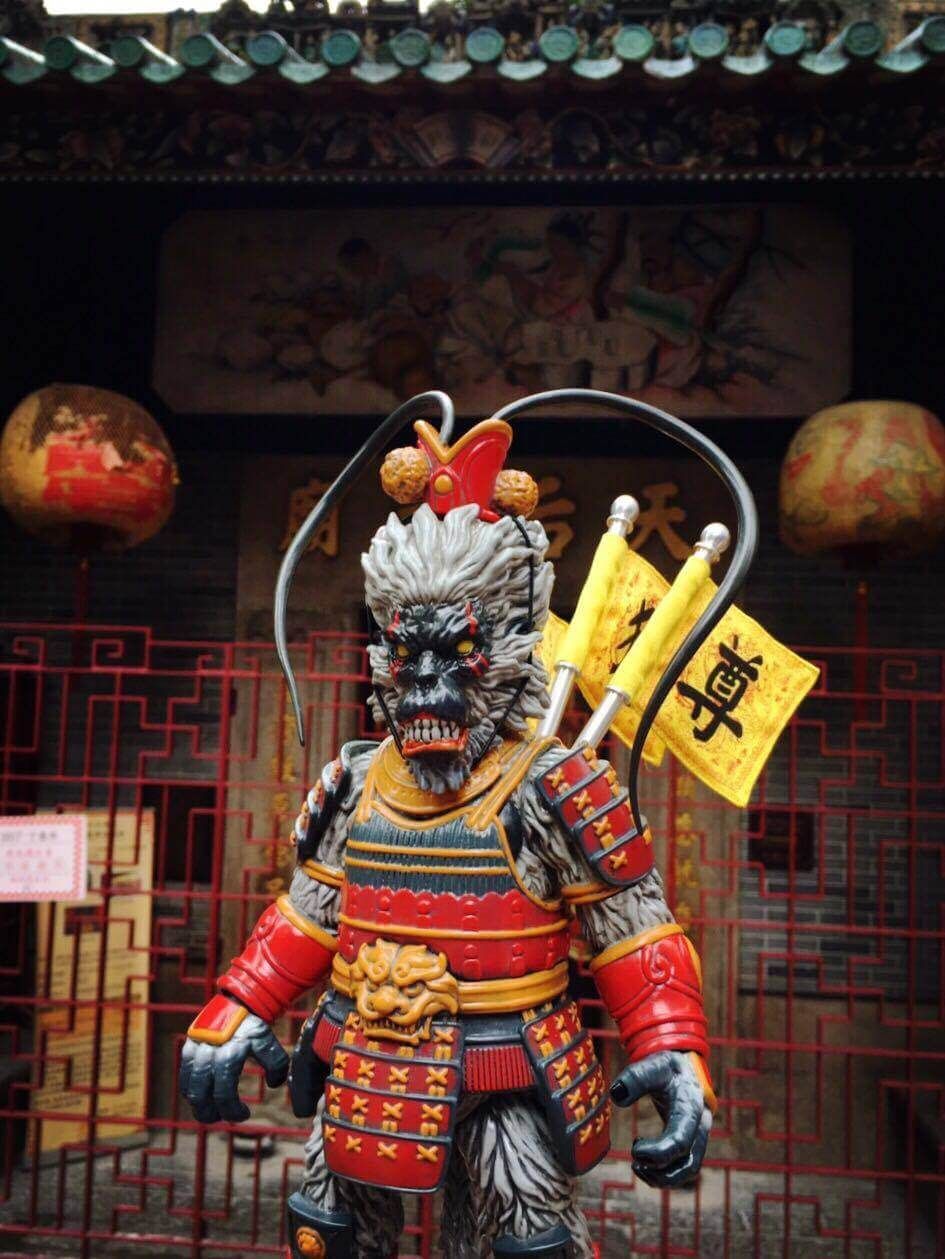Super Sun Sun GREY HOUND Edition By KAIJU One - The Toy