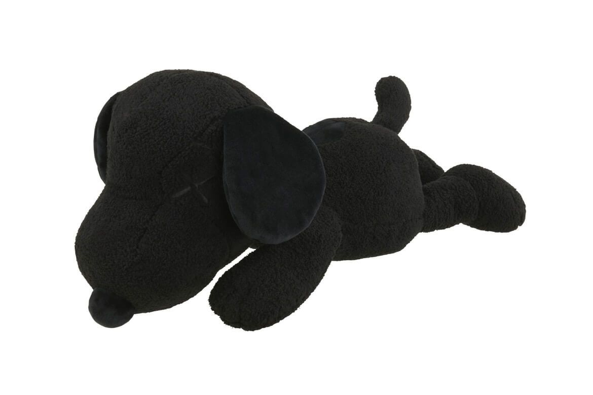 uniqlo stuffed animal