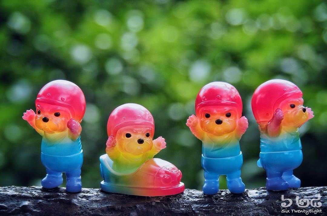 mitt-rainbow-six-twentyeight