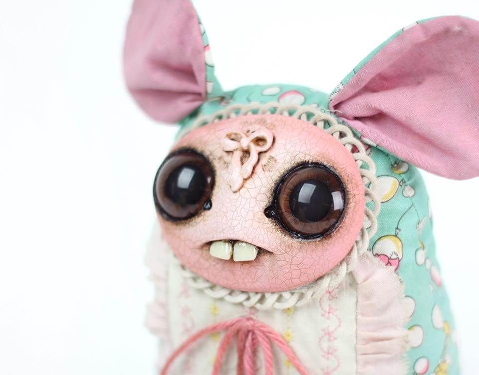 amanda-louise-spayd-dust-bunny-dcon