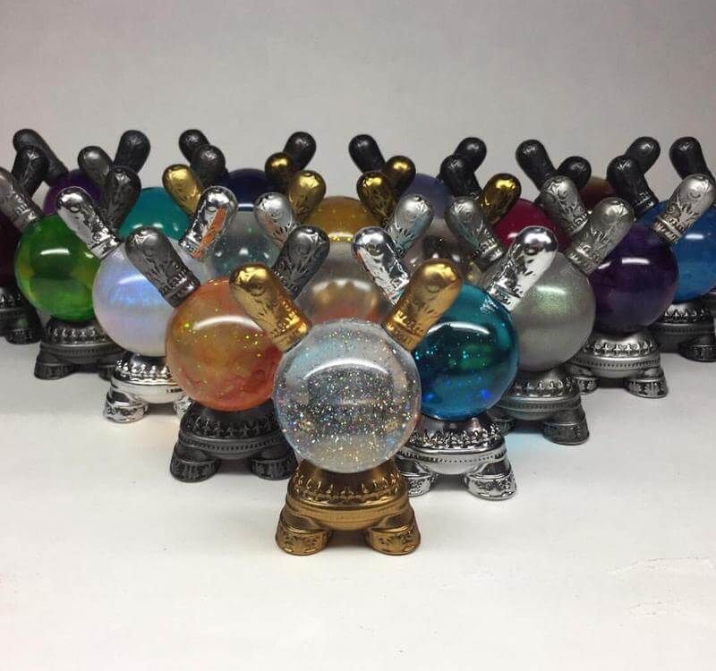 vinyl-death-blossom-custom-8-dunny-with-resin-crystal-ball-dunny-by-jryu-2_800x