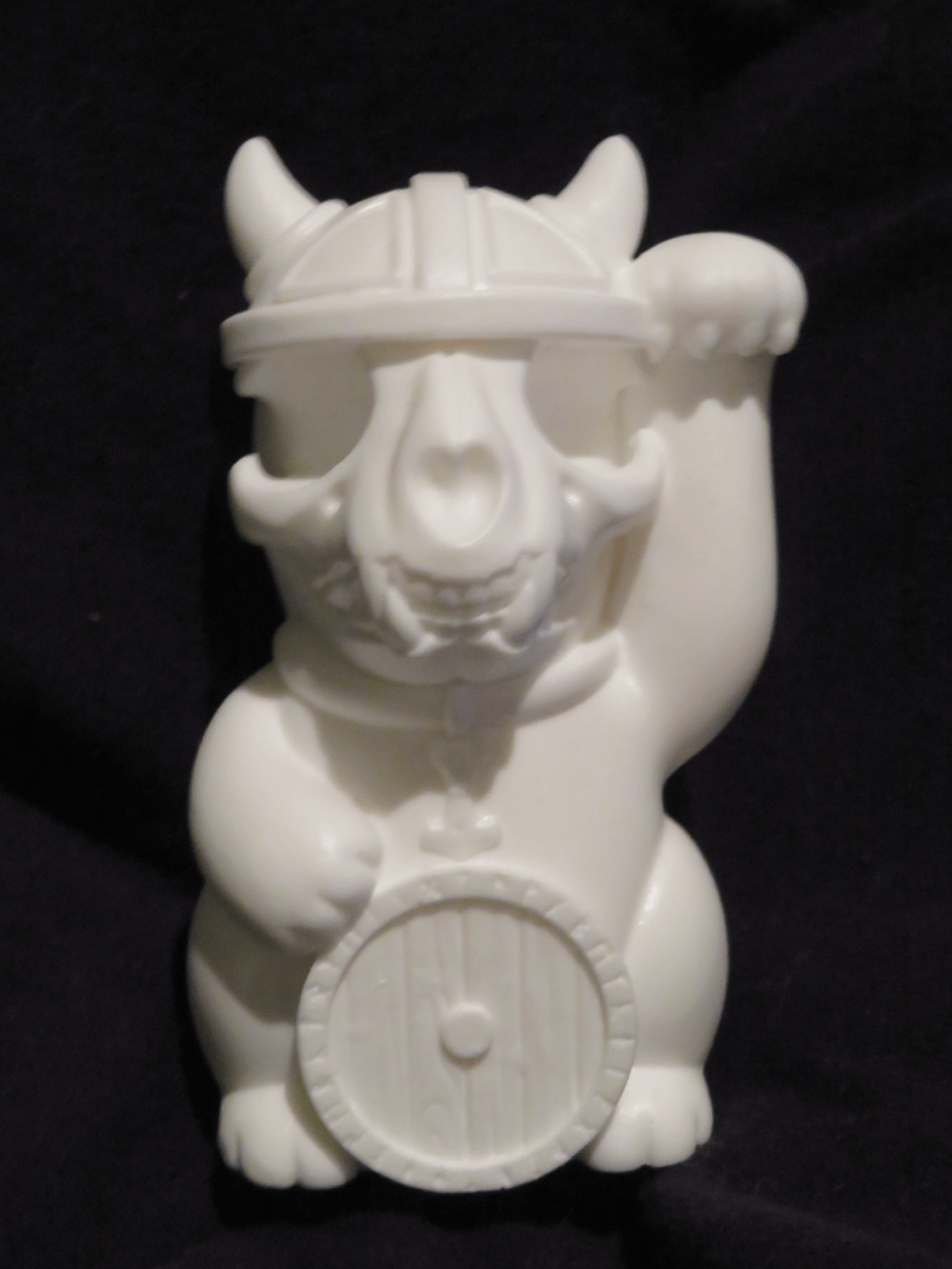 nordic-lucky-cat-toy-viking