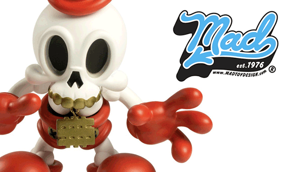 mad toy modern hero big red dcon