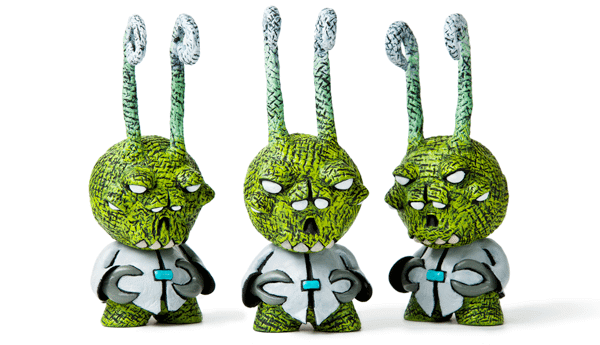 Alien-Overlord-Munnys_Heath-Duntz
