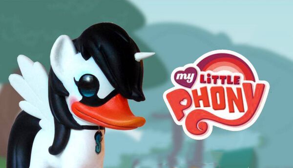 Swanicorn_Daniel_Fleres_My_Little_Phony_MLP_Figure