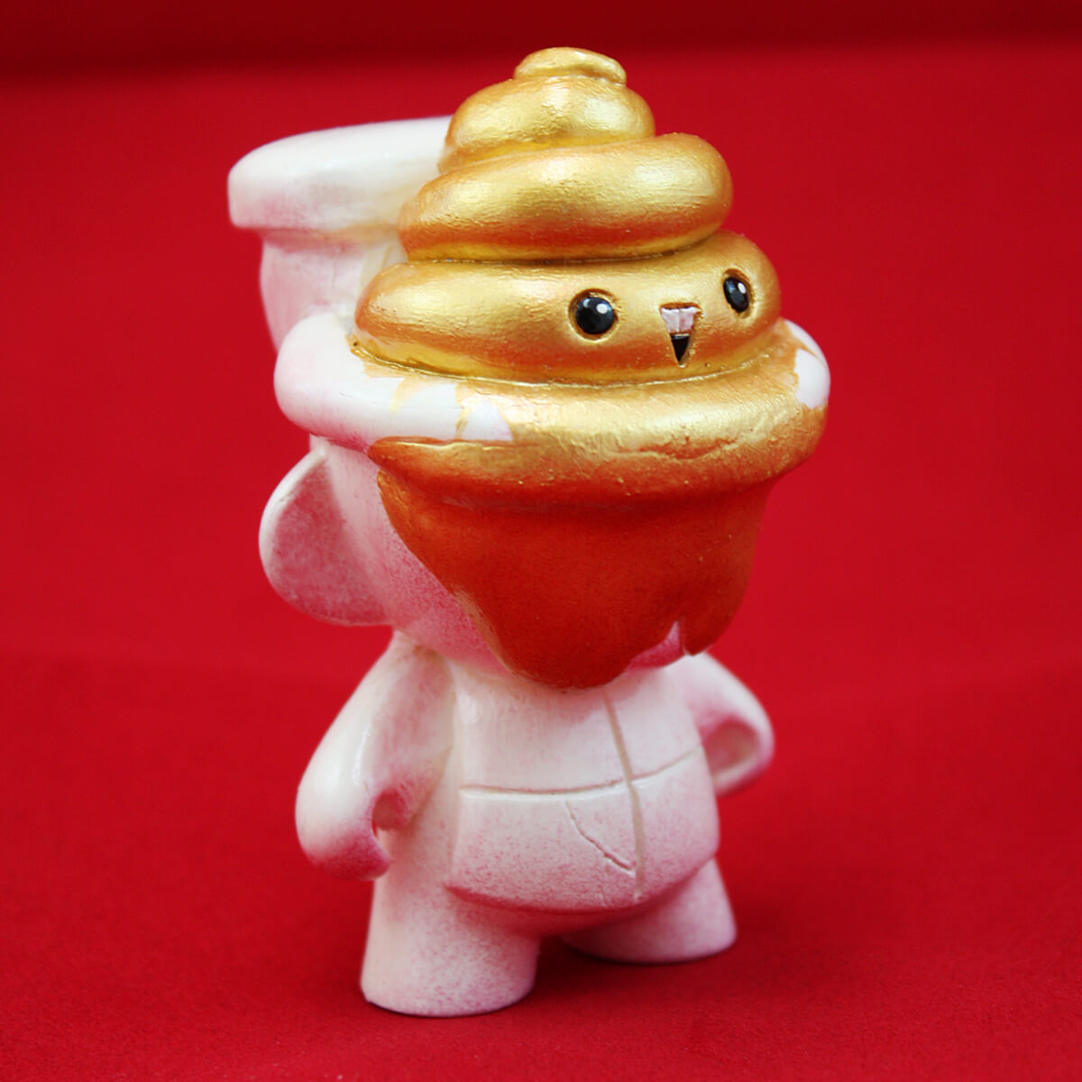GoldenPoopResin3_original
