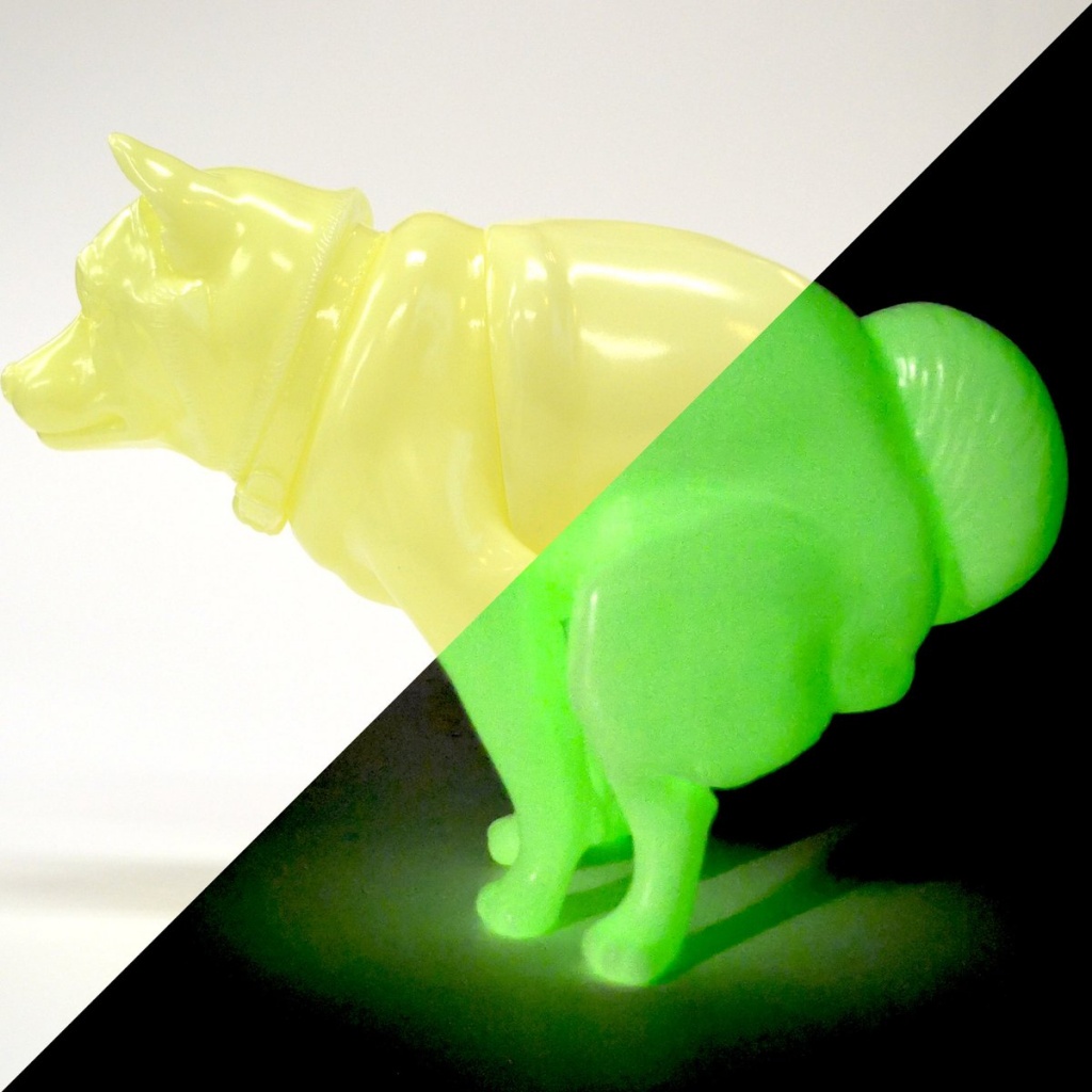 Squatting Dog GLow in The Dark GID