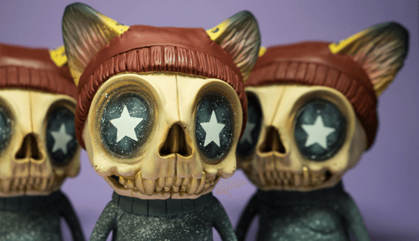 RXSEVEN_StrangeCatbust