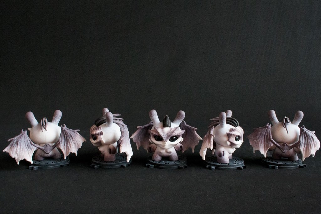 necrodunnycon-dmx-hecho-en-mexico-dunny-series-jump-jumper-ant-kidrobot