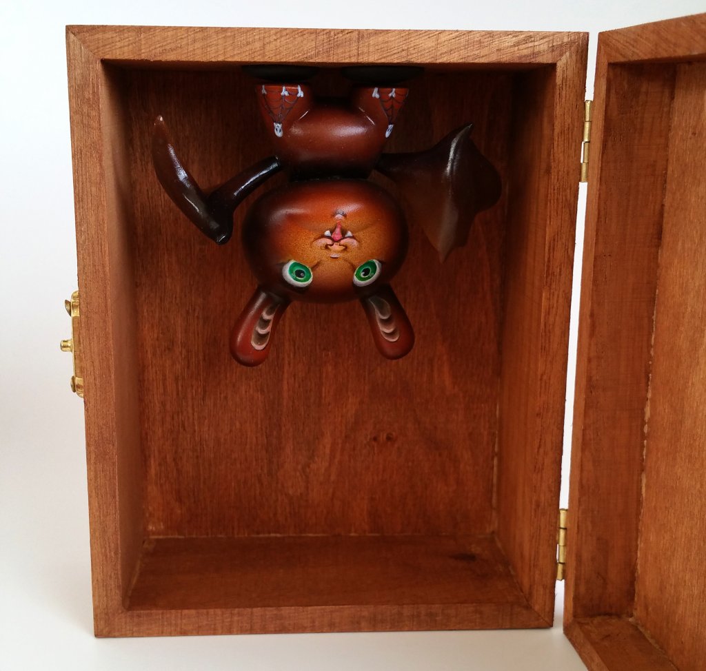 bat_brown_hanging1