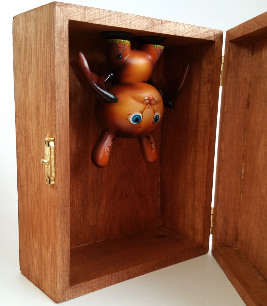 bat_orange_hanging1