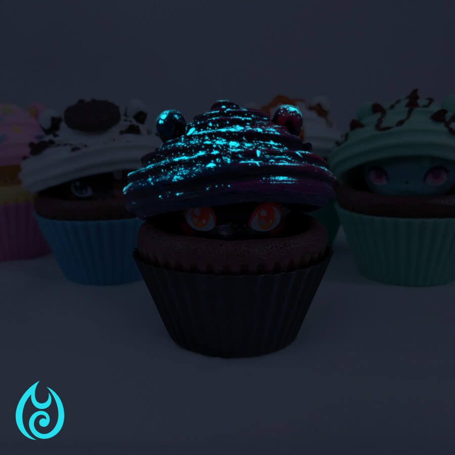 glow-in-the-dark-galaxy-delectables-dunny-by-mj-hsu