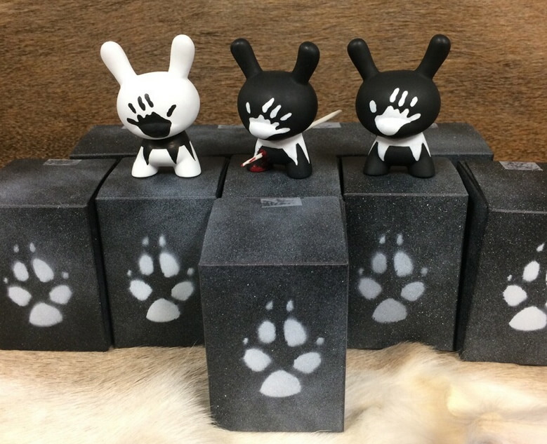 hand-print-native-american-dunny-blinbox