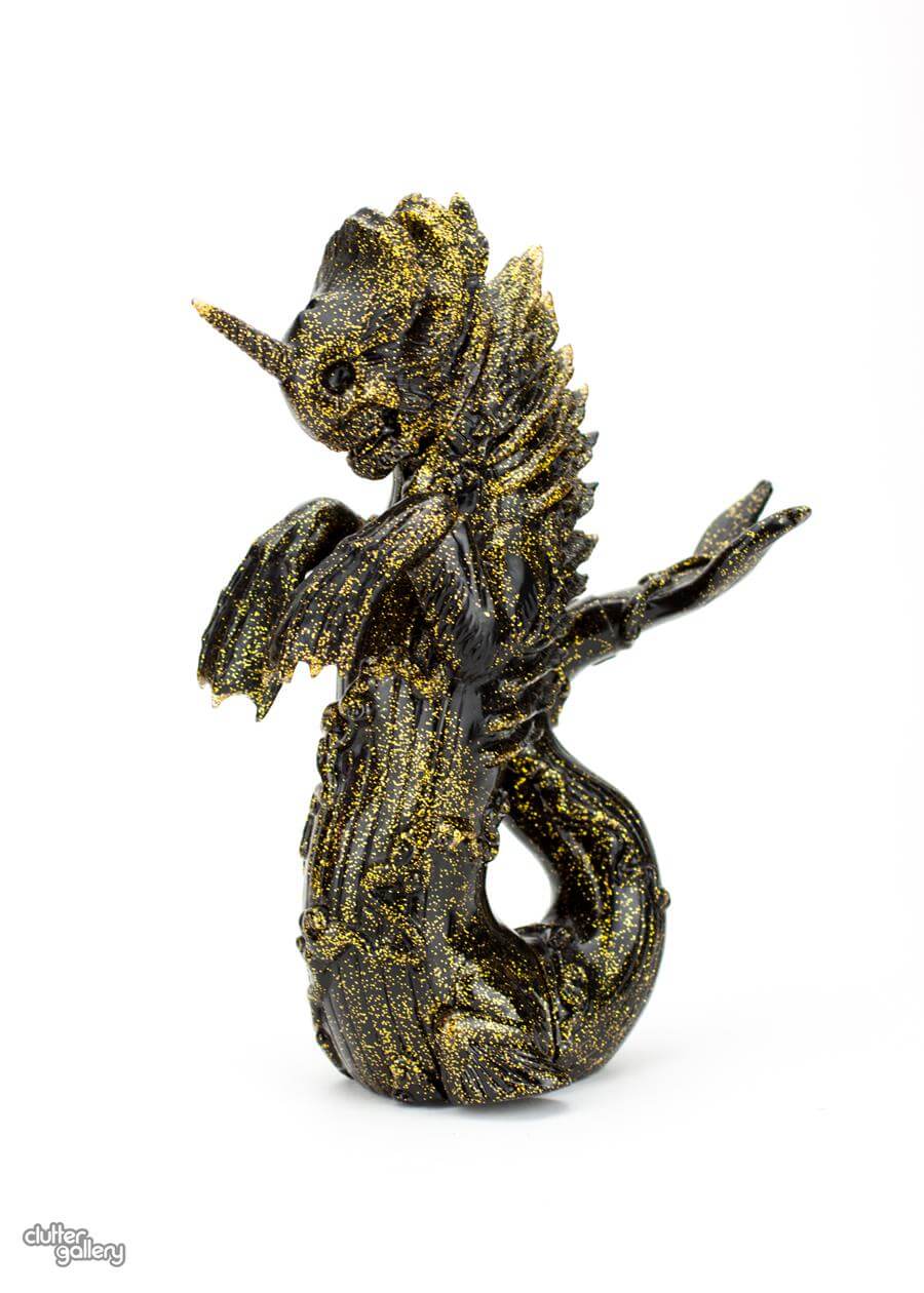 CANDIEBOLTON_BAKE_KUJIRA_CLUTTER_GALLERY12of71