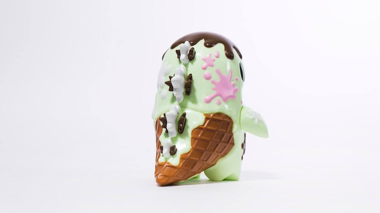 Chocolate Mint & Cookies & Cream Ice Cream Little Dino By Chocolate Mint & Cookies & Cream Ice Cream Little Dino By