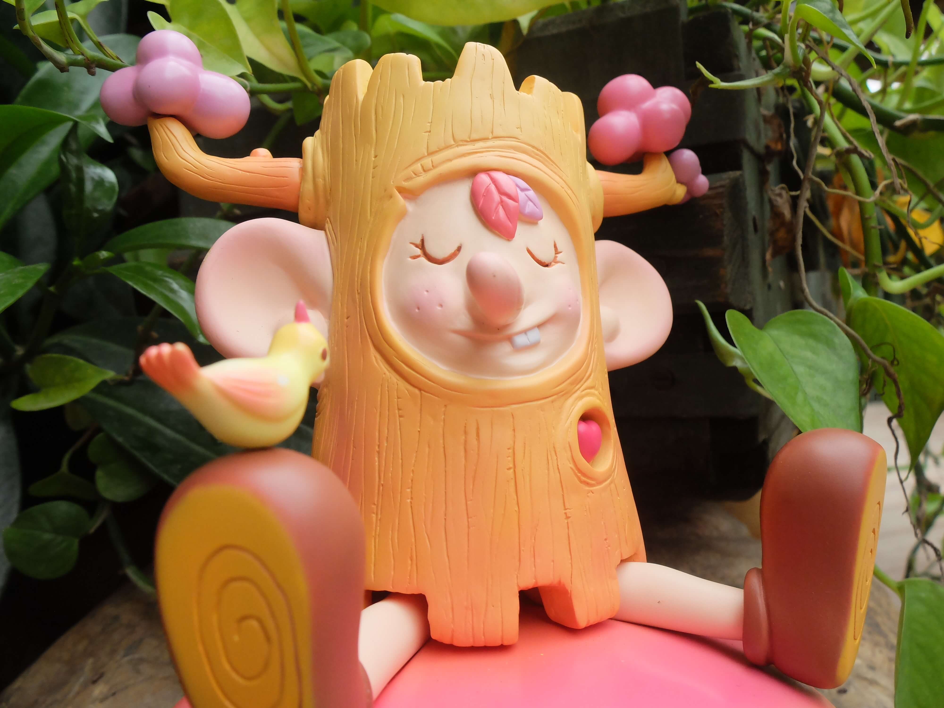 tree spirit monty by sharkpapa x trend toy the toy chronicle