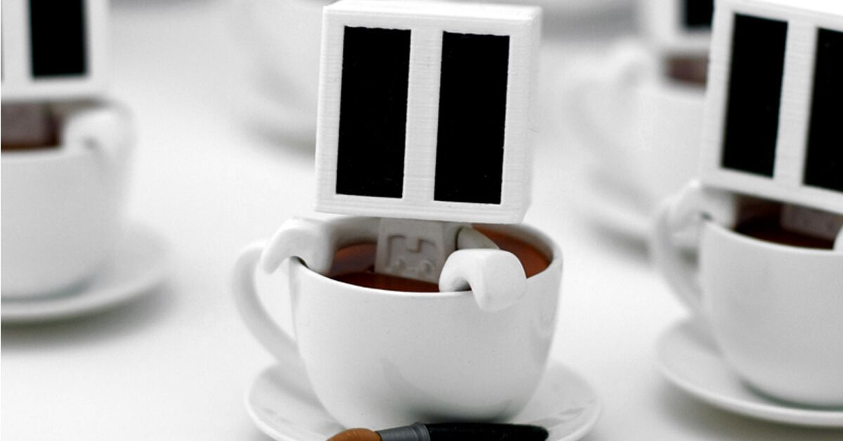 Selfinacupoftea_003_800