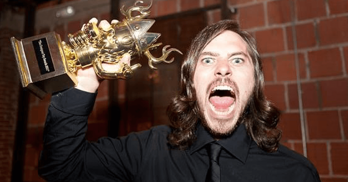 sean-leonard-host-designer-toy-awards-2019