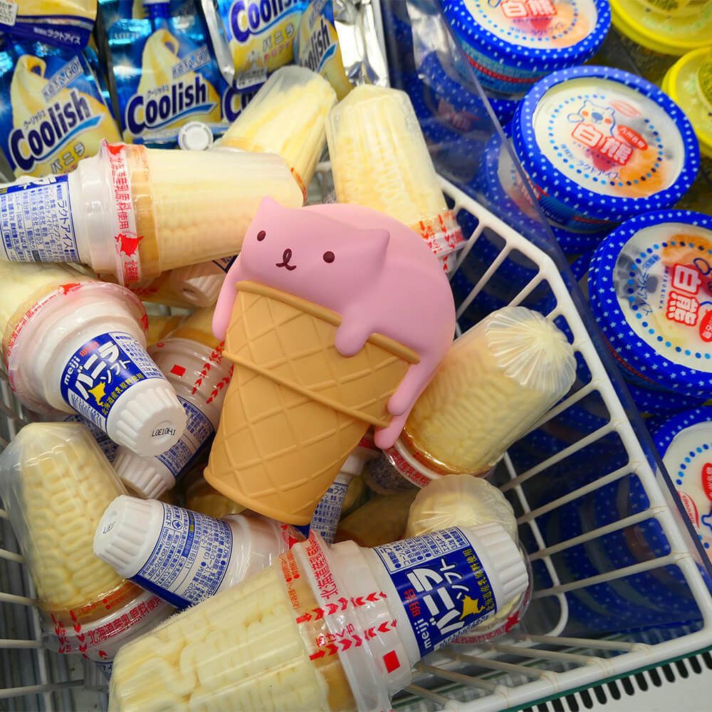 Meowlting Strawberry Flavor Tomenosuke Exclusive by I Love